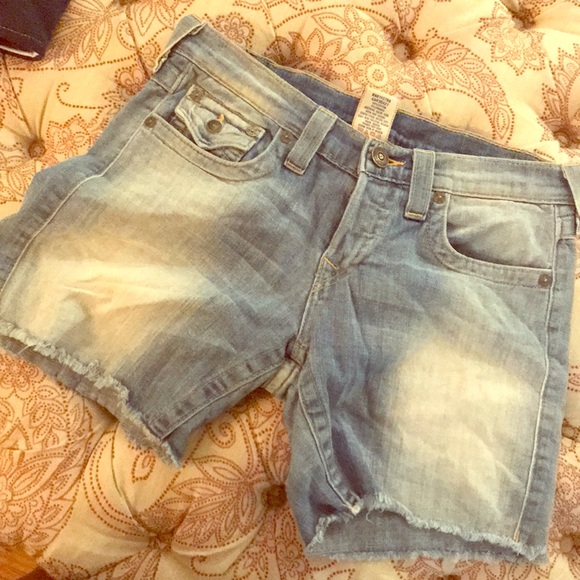 TRUE RELIGION- Jayde Jean Shorts - Picture 1 of 5